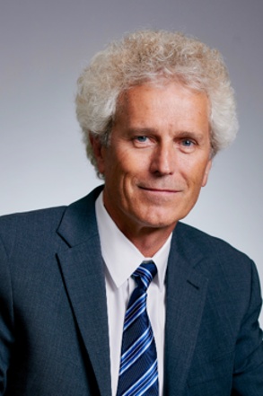 J. Chris Coetzee MD